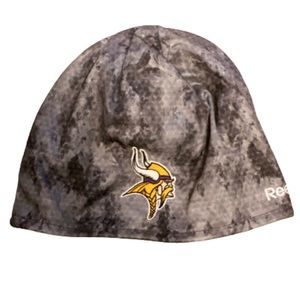 Minnesota Vikings Reebok On-Field Beanie. Unisex. OS.